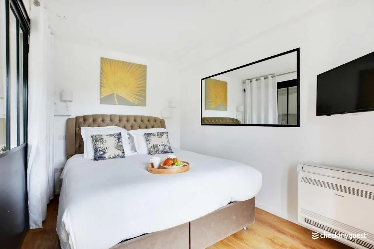 Cosy Apartment 4 - Sacree Coeur Montmartre Paris